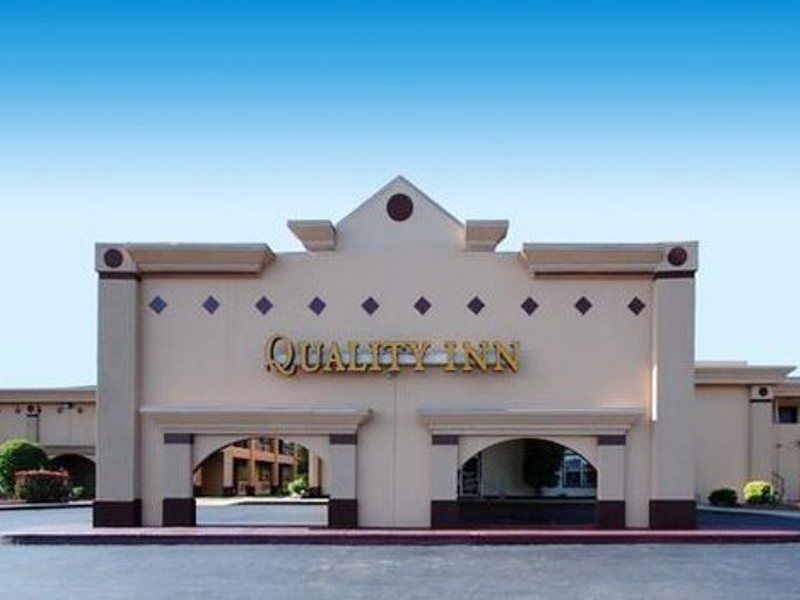 Red Roof & Southwest Hotel 2*